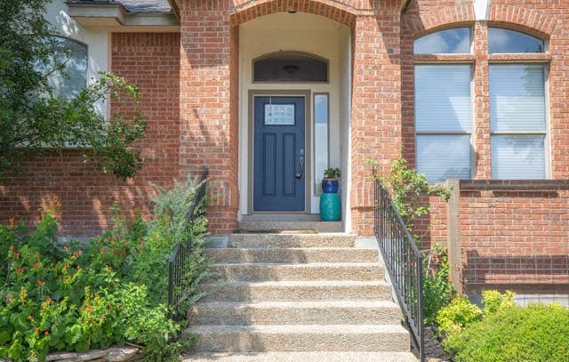 4-bedroom rental at 28902 Chartwell Ln in Fair Oaks Ranch, TX — photo 4