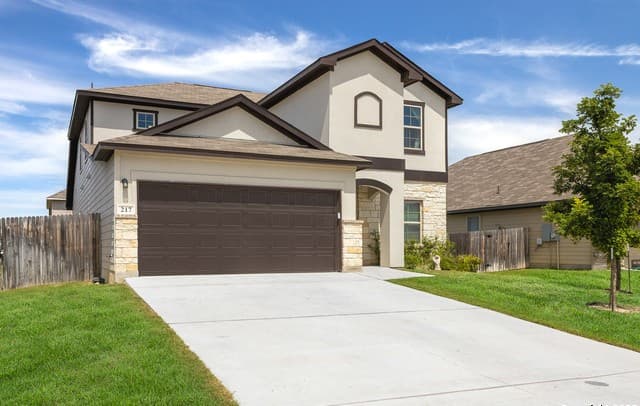 Home for sale at 217 Stag Way in Cibolo, TX — photo 3