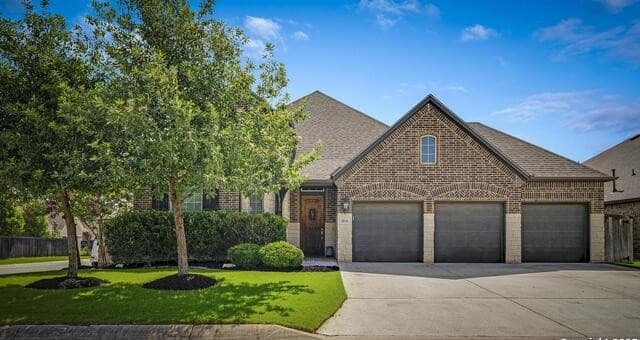 4-bedroom rental at 28936 Stevenson Gate in Fair Oaks Ranch, TX — photo 3