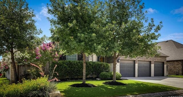 4-bedroom rental at 28936 Stevenson Gate in Fair Oaks Ranch, TX — photo 4
