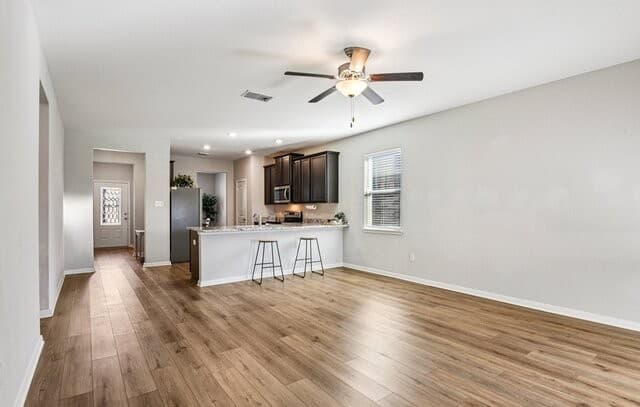 3-bedroom rental at 9334 Nubuck Br in Converse, TX — photo 5