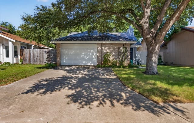 2-bedroom home for sale at 8020 Orchard Bend in San Antonio TX