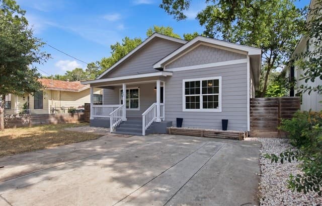 Home for sale at 117 Fairview Ave in San Antonio, TX — photo 3