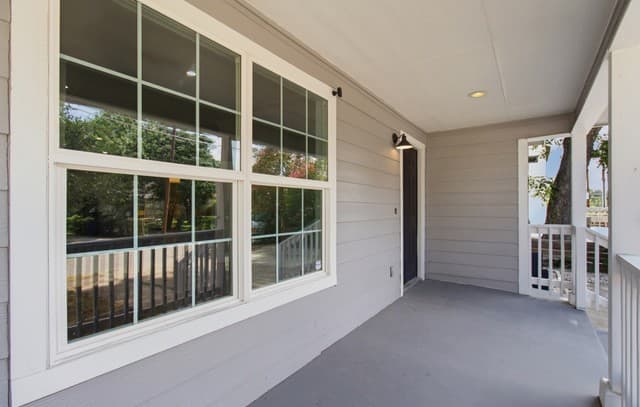 Home for sale at 117 Fairview Ave in San Antonio, TX — photo 4