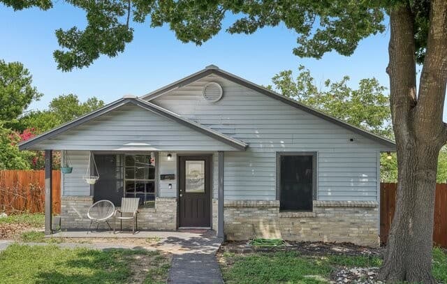 Home for sale at 211 Rivertree in San Antonio, TX — photo 1