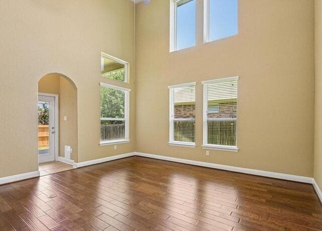 Home for sale at 2949 Mistywood Ln in Schertz, TX — photo 5