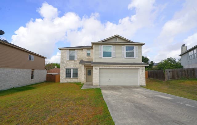 3-bedroom rental at 109 Willow Hl in Cibolo, TX — photo 2