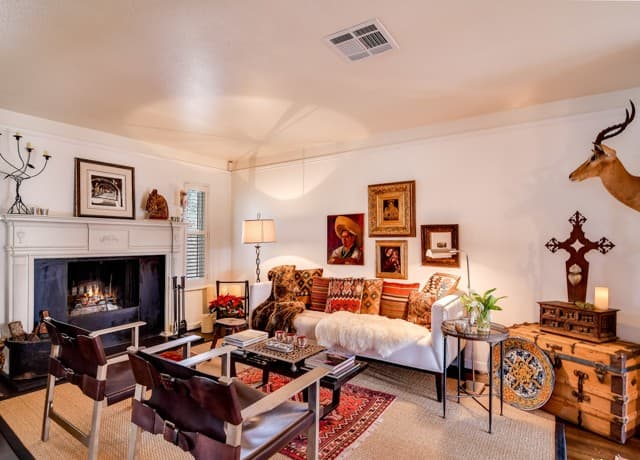 2-bedroom rental at 134 W Summit Ave in San Antonio, TX — photo 5