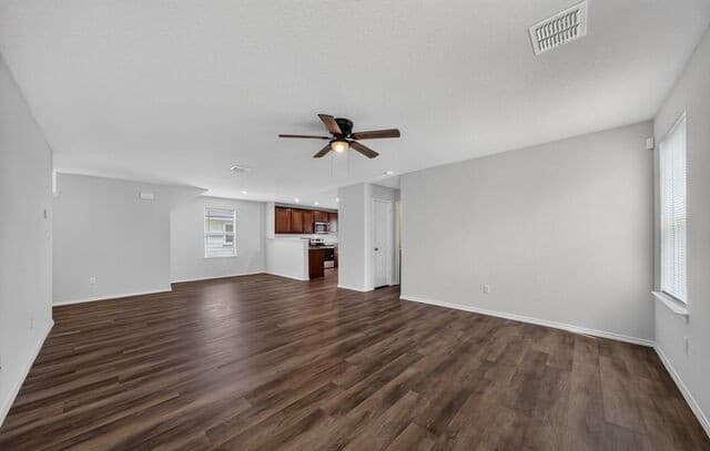 Home for sale at 6326 Willow Point Blvd in San Antonio, TX — photo 5