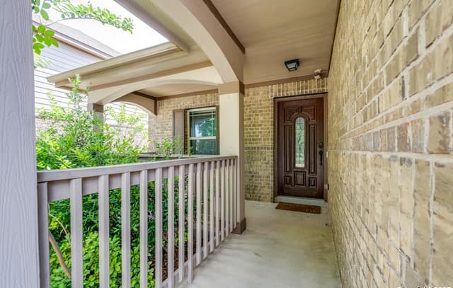 3-bedroom rental at 129 Buckskin Way in Cibolo, TX — photo 3