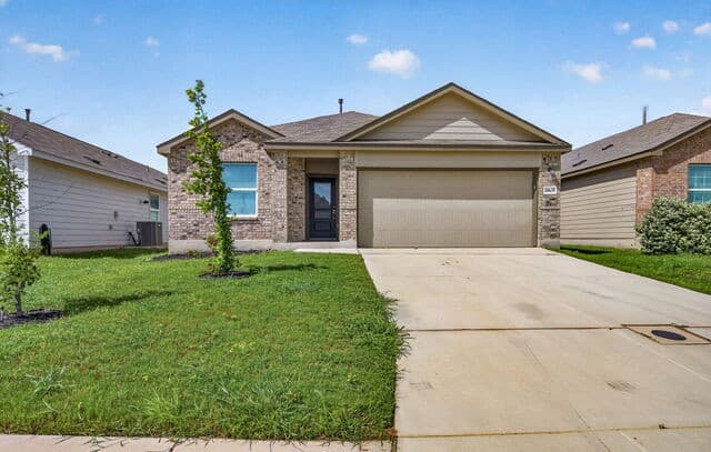 4-bedroom rental at 10639 Vinateros Drive in Converse TX