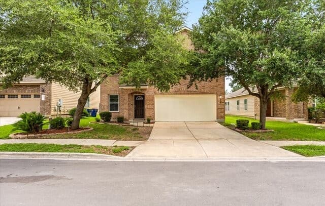 Home for sale at 437 Stonebrook Dr in Cibolo, TX — photo 2