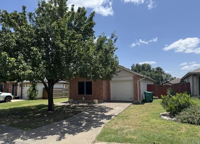 Home for sale at 5407 Champions Hill Dr in San Antonio, TX — photo 1