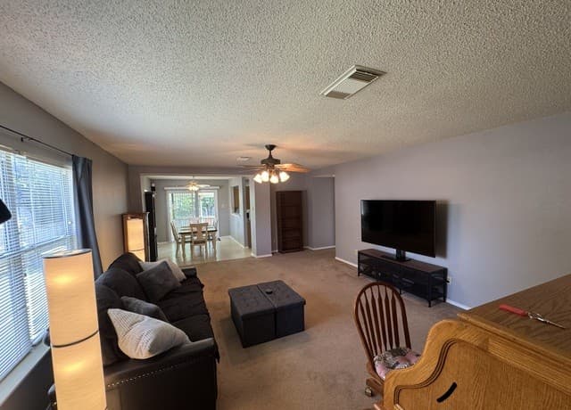 Home for sale at 5407 Champions Hill Dr in San Antonio, TX — photo 5