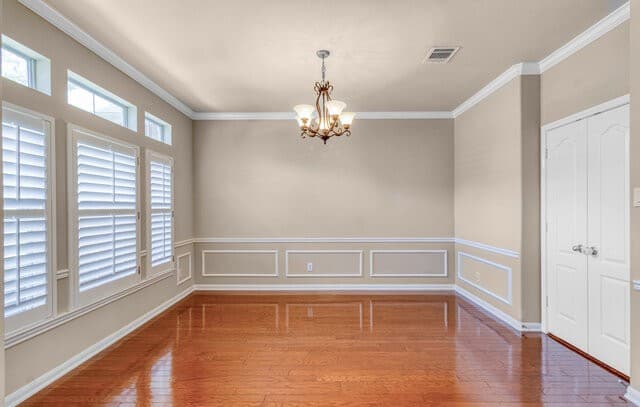 4-bedroom rental at 8707 Roswell Rdg in Helotes, TX — photo 4