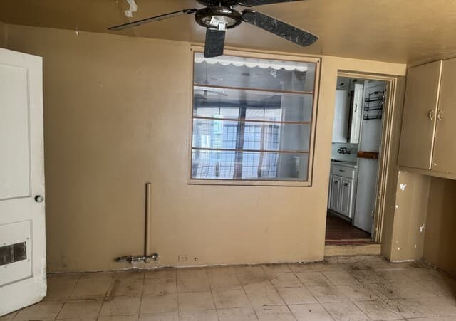 Home for sale at 2204 Edison Dr in San Antonio, TX — photo 4