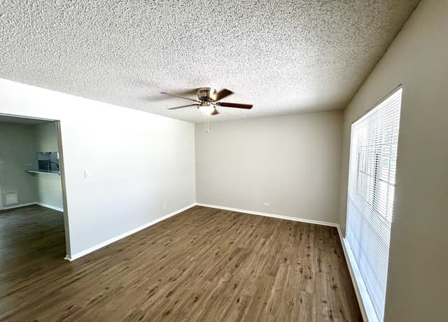 3-bedroom rental at 116 Roundtree in Schertz, TX — photo 2