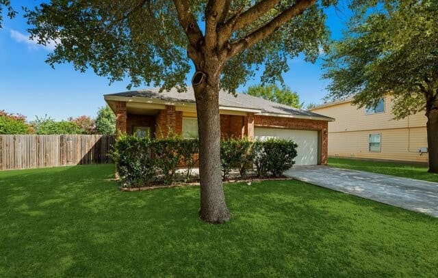 3-bedroom rental at 101 Stampede Ranch in Schertz, TX — photo 4