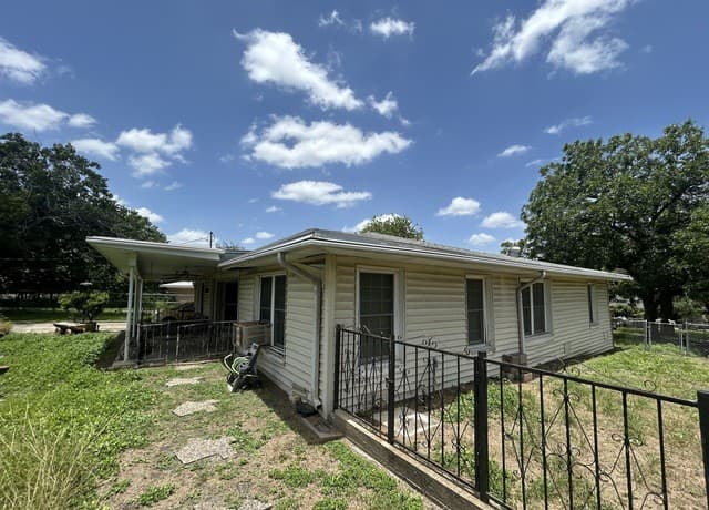 Home for sale at 2538 Benrus in San Antonio, TX — photo 3