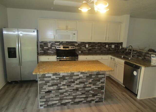 Home for sale at 9807 Placid Bay in San Antonio, TX — photo 4