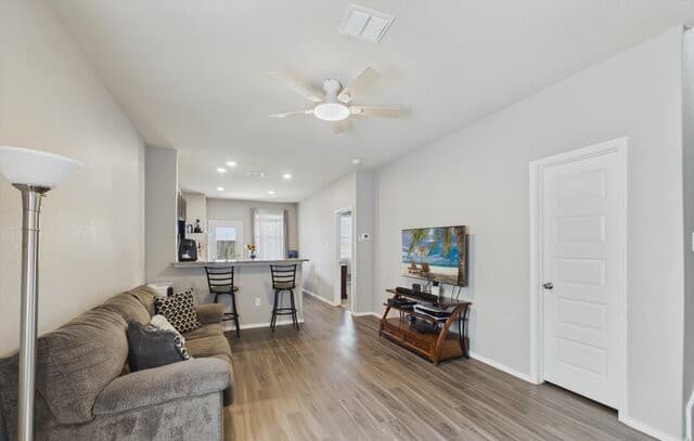 Home for sale at 2407 Pink Pearl Dr in San Antonio, TX — photo 5