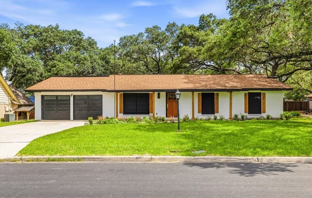 Home for sale at 5311 Chancellor St in San Antonio, TX — photo 2