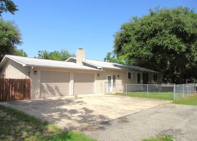 Home for sale at 1001 Naples St in Castroville, TX — photo 1