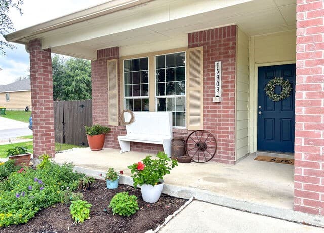 Home for sale at 15903 Silver Rose in Selma, TX — photo 2
