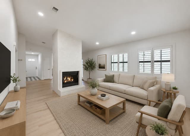 Home for sale at 1410 Giselle Ln in San Antonio, TX — photo 4