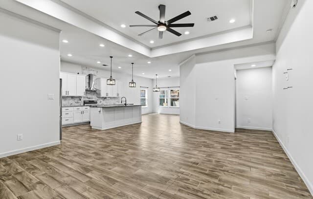 3-bedroom rental at 8315 Comanche Pass in Converse, TX — photo 3