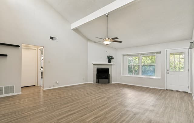 Home for sale at 3513 Cliffside Dr in Schertz, TX — photo 3