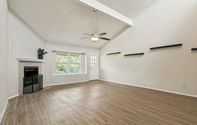 Home for sale at 3513 Cliffside Dr in Schertz, TX — photo 5