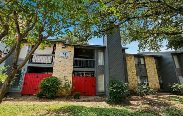 Home for sale at 3843 Barrington St Unit #250M in San Antonio, TX — photo 2