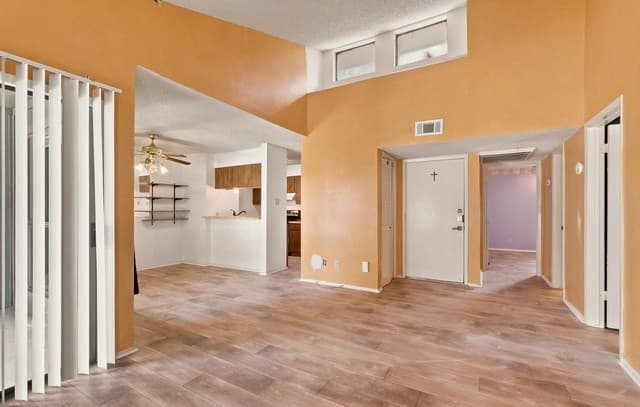 Home for sale at 3843 Barrington St Unit #250M in San Antonio, TX — photo 5