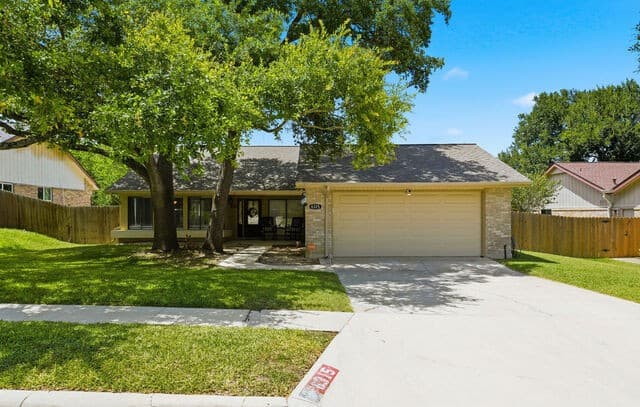 Home for sale at 6315 Silver Fox in San Antonio, TX — photo 3