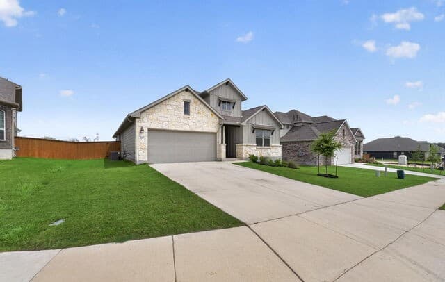 Home for sale at 207 Foxtail Woods in Cibolo, TX — photo 2