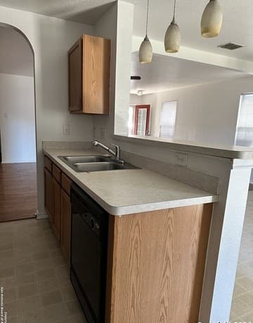 Home for sale at 417 Hinge Fls in Cibolo, TX — photo 3