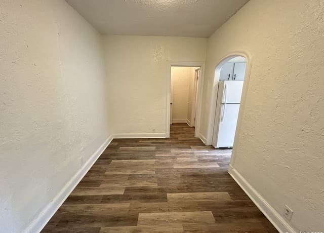 1-bedroom rental at 1625 Mccullough Ave Unit 8 in San Antonio, TX — photo 3
