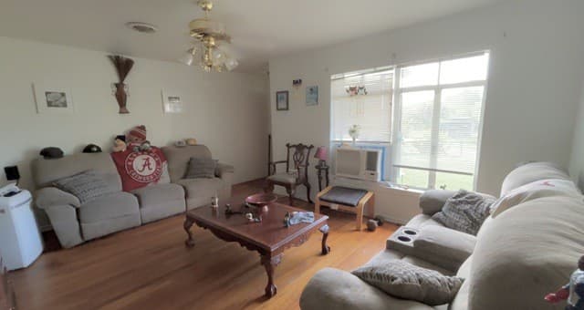 Home for sale at 106 Cyril in San Antonio, TX — photo 3