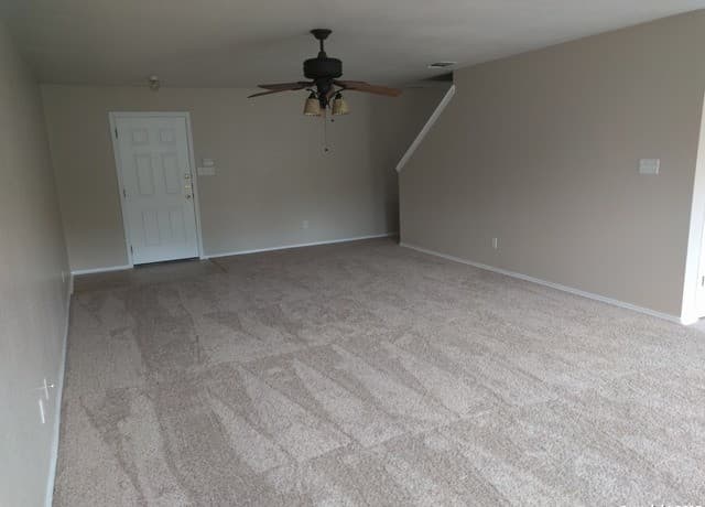 Home for sale at 2702 Candleridge Dr in San Antonio, TX — photo 2