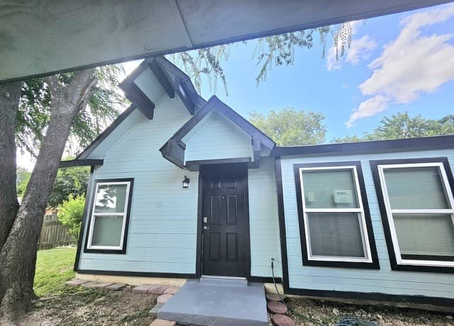 Home for sale at 6903 E Belforest in San Antonio, TX — photo 1