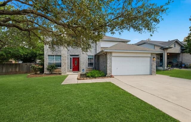 Home for sale at 132 Springtree Bnd in Cibolo, TX — photo 3