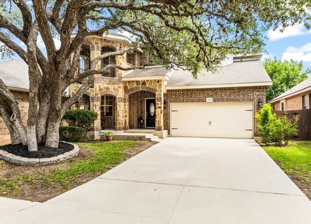 Home for sale at 5527 Cross Pond in San Antonio, TX — photo 1