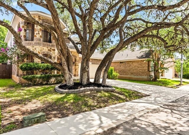 Home for sale at 5527 Cross Pond in San Antonio, TX — photo 4