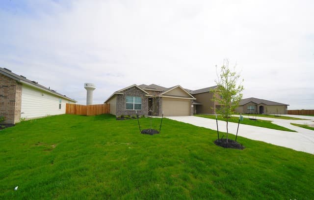 3-bedroom rental at 336 Great Raft in Cibolo, TX — photo 4