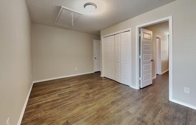 3-bedroom rental at 4015 Asher Aly in St Hedwig, TX — photo 5