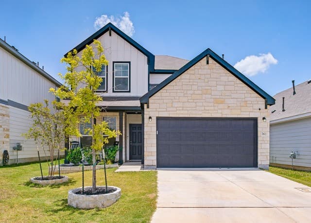Home for sale at 7802 Ponderosa in Boerne, TX — photo 1