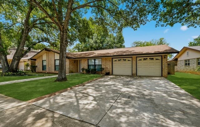 Home for sale at 7810 Mary Carolyn in San Antonio, TX — photo 4