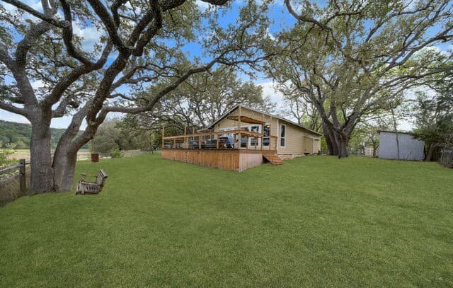 Home for sale at 178 N Lakeshore Dr in Bandera, TX — photo 5