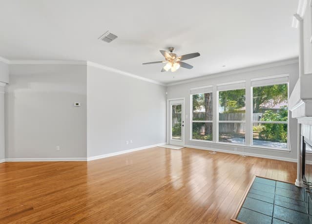 3-bedroom rental at 2804 Berry Trce in Schertz, TX — photo 3